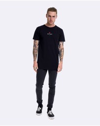 DVNT - Barbed Rose Tee