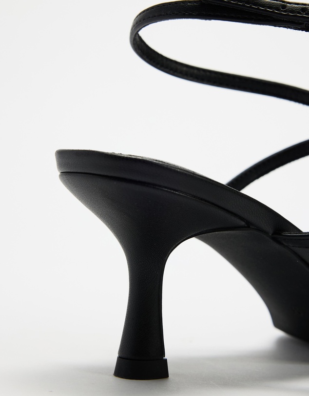 Dazie - Mimi Buckle Sandals