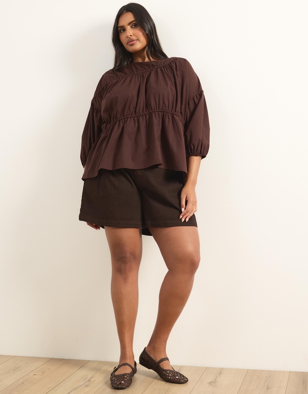 Atmos&Here Curvy - Devon Pleated Denim Shorts