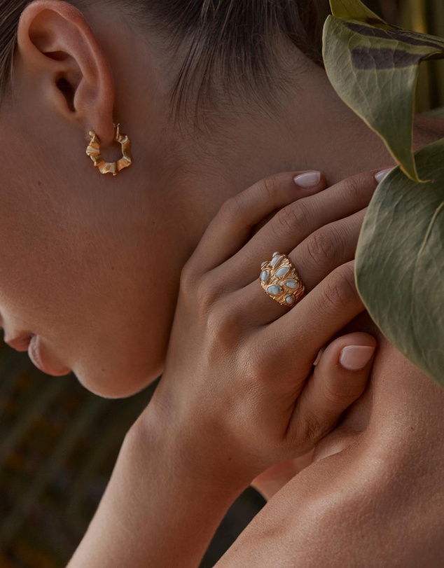 Amber Sceats - Cedar Ring