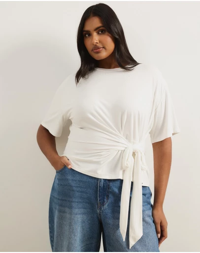 Atmos&Here Curvy - Freya Tie Front Short Sleeve T-Shirt