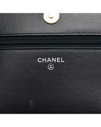 Pre-Loved by Azura Reborn - Pre-Loved chanel Chanel 19 Crossbody Quilted Lambskin