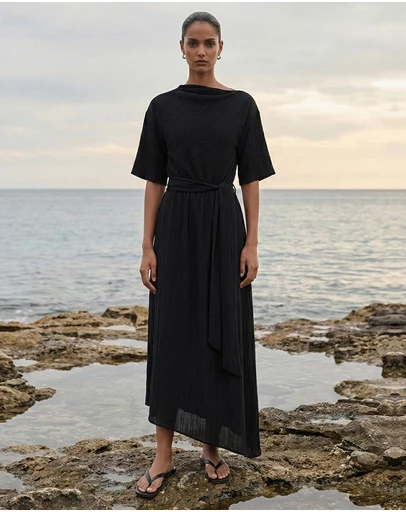 Staple the Label - Seren Midi Dress