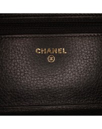 Pre-Loved by Azura Reborn - Pre-Loved chanel Classic Wallet Leather