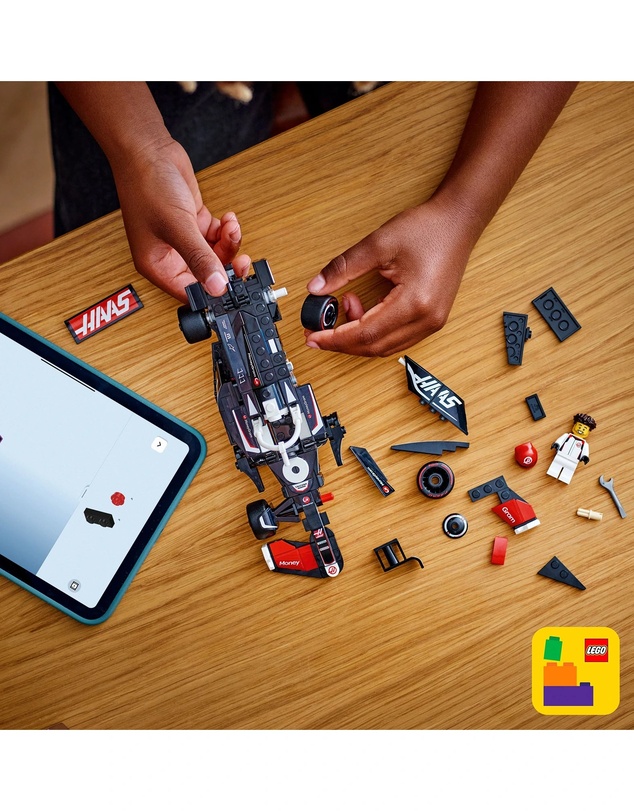 LEGO - 77250 MoneyGram Haas F1 VF-24 Race Car