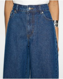 Dazie - Berlin Cinch Waistband Baggy Jeans