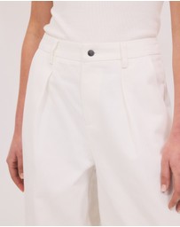 Calli - Reese Barrel Leg Pants