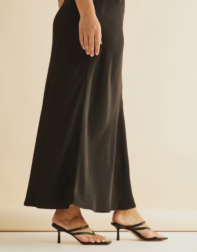 Atmos&Here Curvy - Nya Slip Maxi Skirt