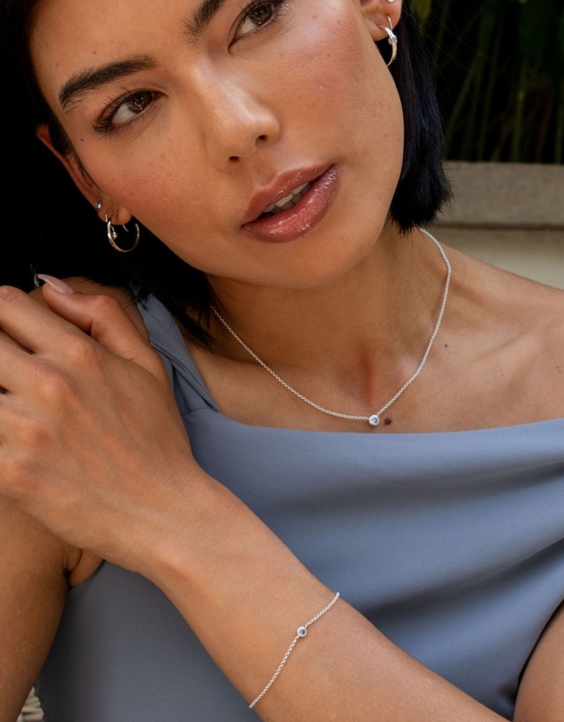 Dower & Hall - Women's Aquamarine Round Dewdrop Pendant In Sterling Silver