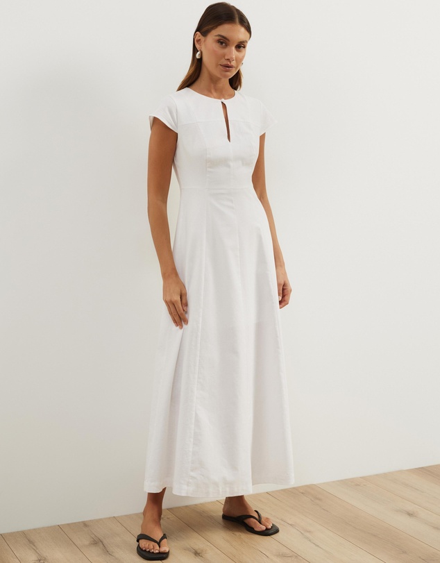 Atmos&Here - Lorry Keyhole Linen Blend Maxi Dress