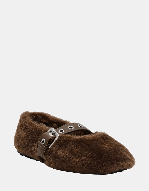 Steve Madden - Toasty Brown Flats