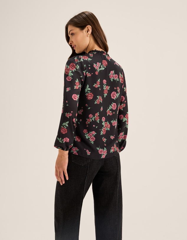 Review - Cameo Blouse