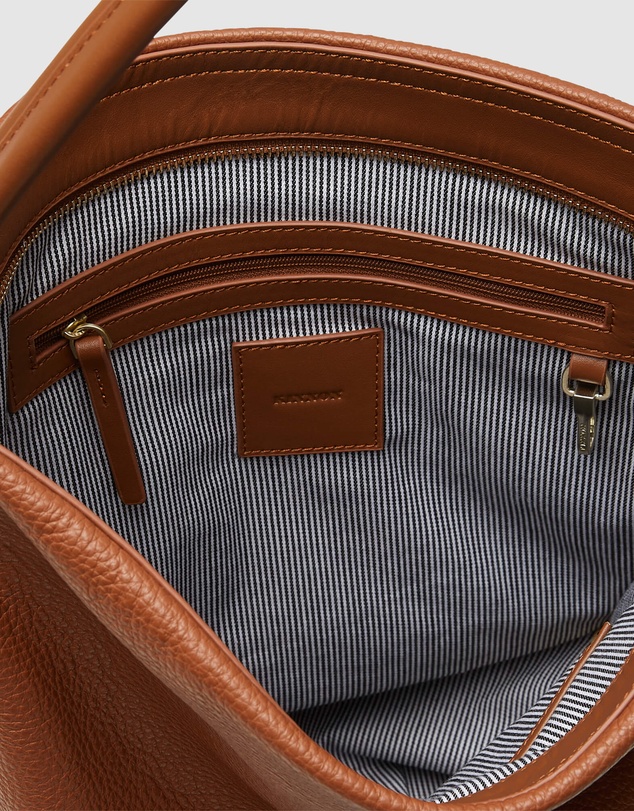 Kinnon - Ginni Tote Bag