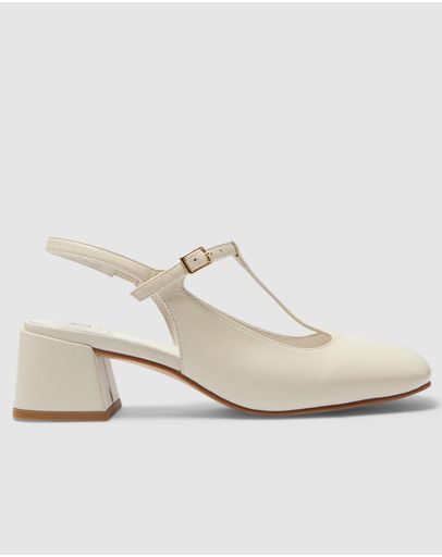 IVORY GLOVE