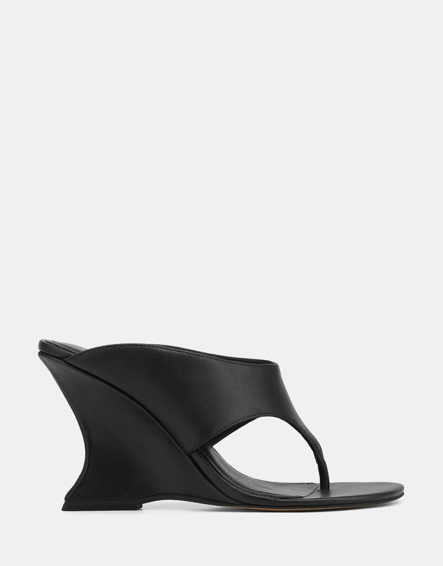 Wittner - Violet Wedges Black Leather