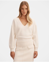 Forever New - Eloise V Neck Jumper