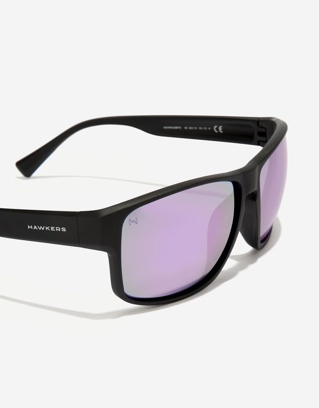 Hawkers Co - HAWKERS - FASTER RAW Black Light Purple Sunglasses for Men and Women UV400