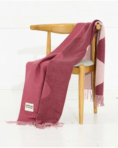Morgan & Taylor - Nami Throw Blanket in Pink and Brown Waves