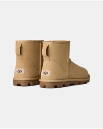 UGG - Essential Mini - Women's