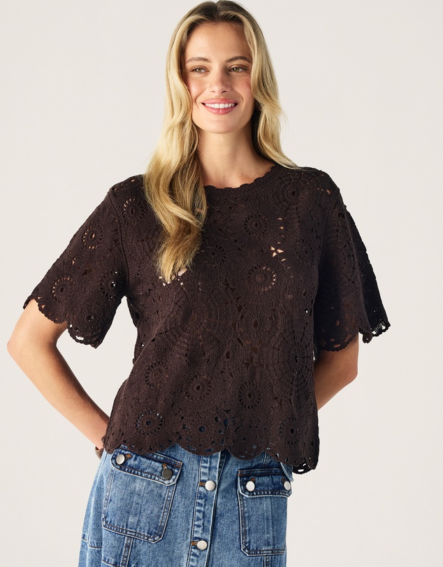 MOS The Label - Anouk Crochet Top
