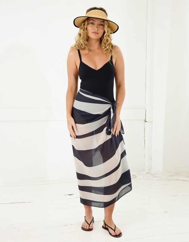 Morgan & Taylor - Rio Beach Sarong in Black