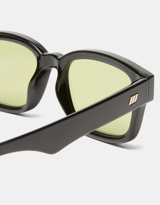 Le Specs - Recarmito