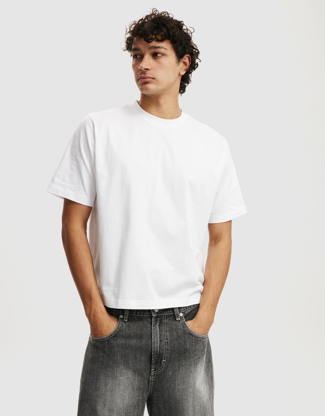 Cotton On - Cropped Fit T-Shirt