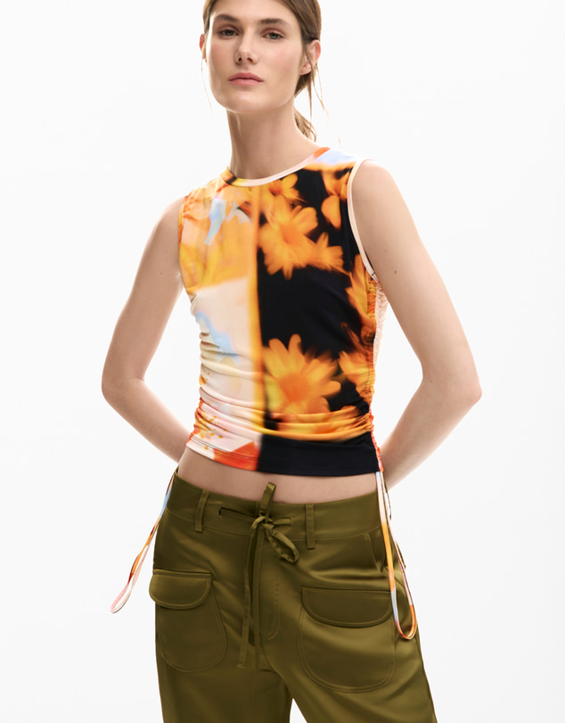 Desigual - Arty floral T-shirt