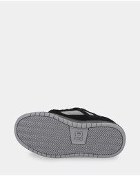 DC Shoes - Boys 8 to 16 Stag Youth Sneakers