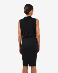 Forcast - Alivia 2 V-Neck Top