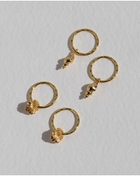 SAINT VALENTINE - Shell Mini Hoop Set - Gold - ICONIC EXCLUSIVE