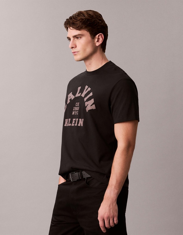 Calvin Klein Jeans - Varsity Logo Graphic Relaxed T-Shirt