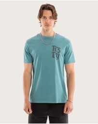 Kiss Chacey - Mutiny Standard Tee