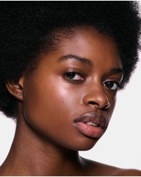 MAC - Skinfinish Lightstruck Liquid Highlighter