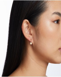 Alana Maria - Sia Freshwater Pearl Earrings - Gold