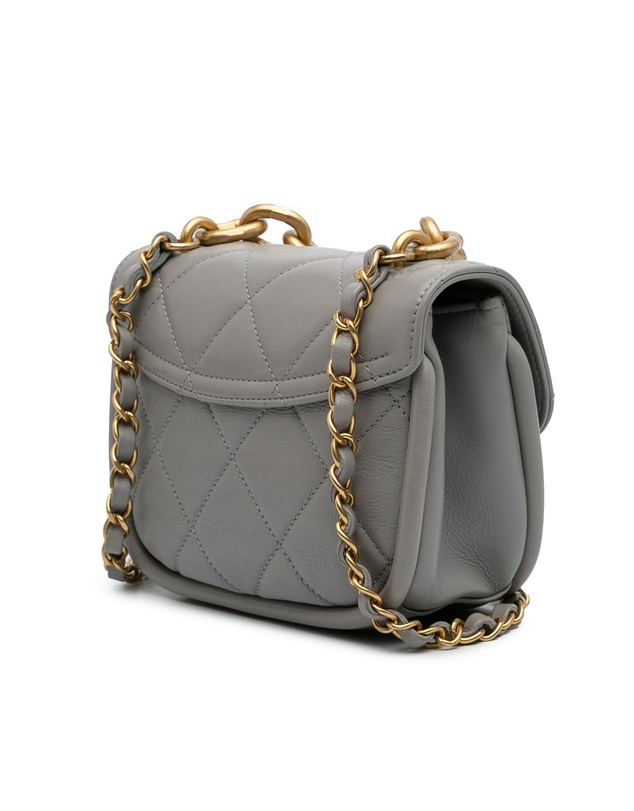 Pre-Loved by Azura Reborn - Pre-Loved CC Quilted Lambskin Rounded Flap