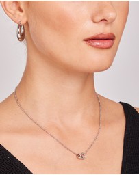 Zoe Olivia - Waterproof Interlocking Circles Necklace