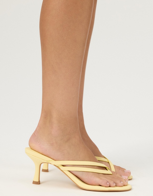 Dazie - Sophie Mid Heel Thongs