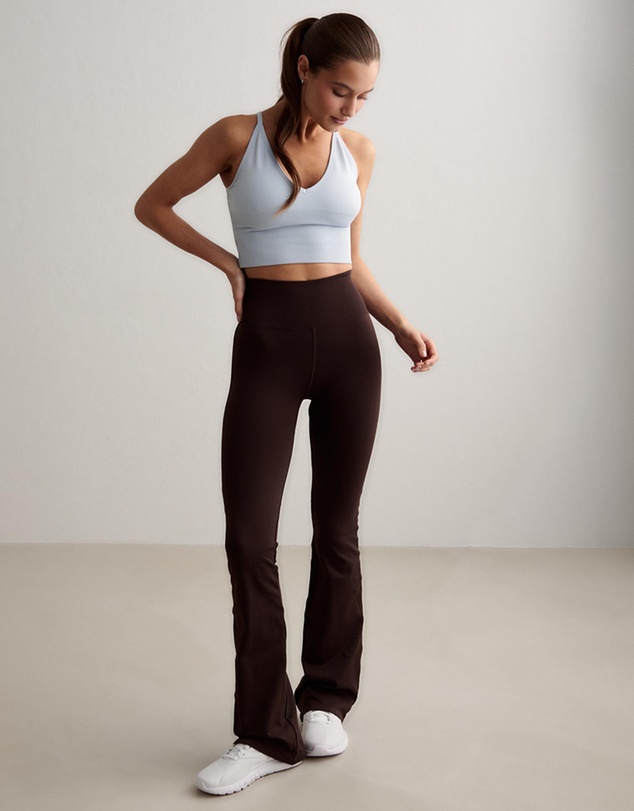 Aim'n - Shape Seamless Cross Back Bralette