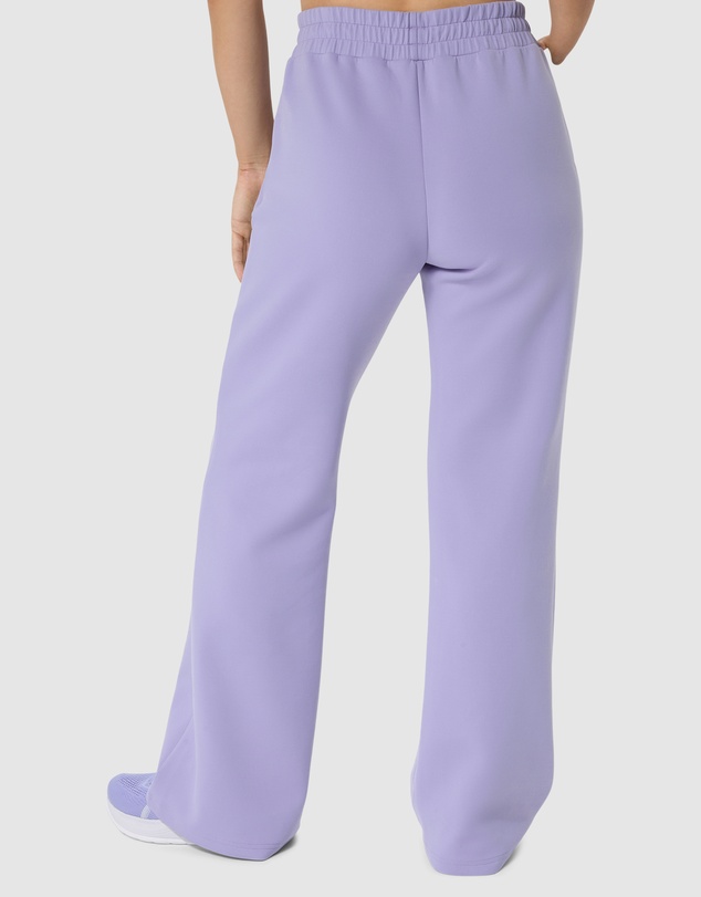 ASICS - Nagino Refined Texture Sweat Flare Pant - Women's