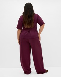 City Chic - Mae Short Sleeve Sweat Top