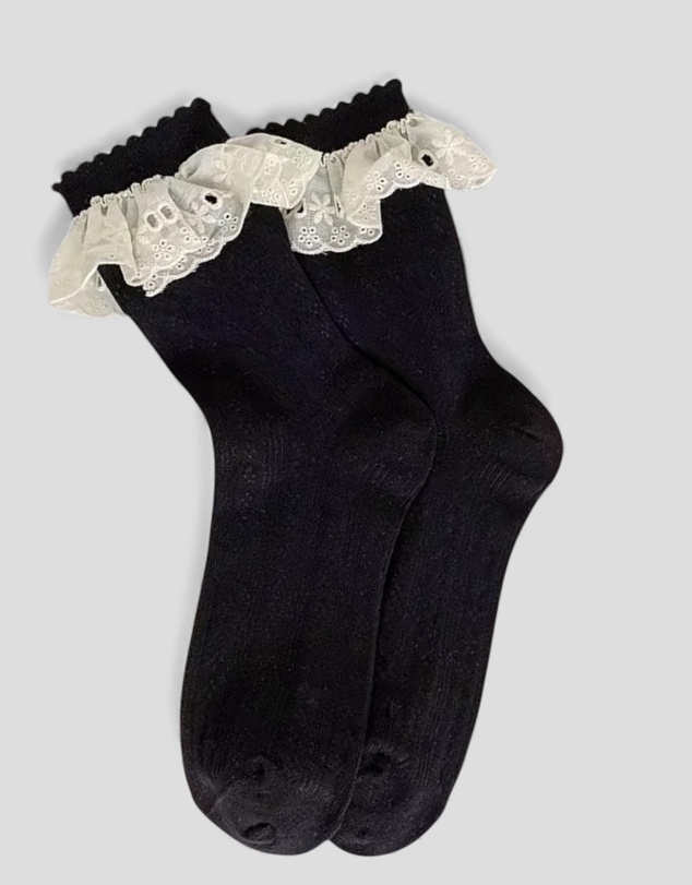 High Heel Jungle - Bobby Lace Frill Trim Cotton Bobby Socks