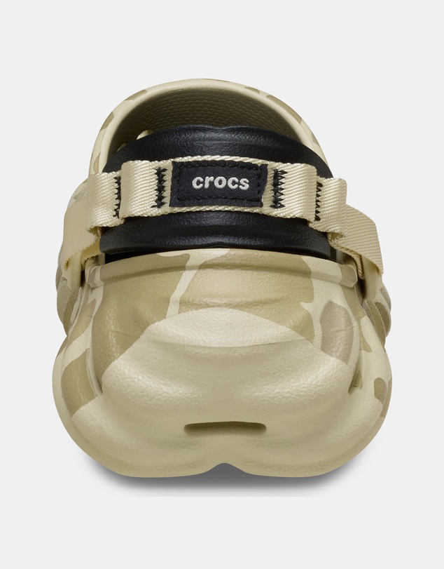 Crocs - Echo Clogs - Unisex