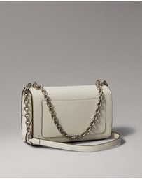 Calvin Klein - Sculpted Chain Crossbody Bag