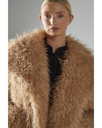 Glamorous - Oversized-Collar Faux- Fur Coat