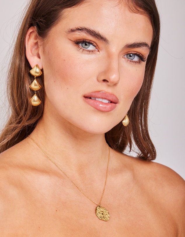Zoe Olivia - Waterproof Drift Medallion Necklace