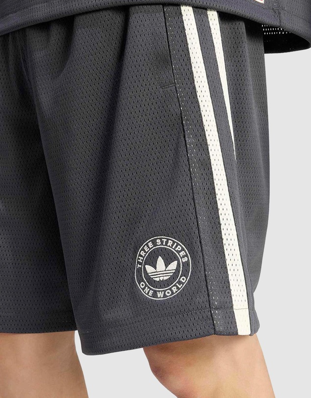 adidas Originals - Mesh GFX Shorts