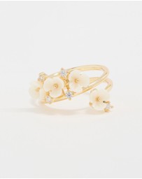 Lovisa - Gold Plated Cubic Zirconia Flower Wrap Ring