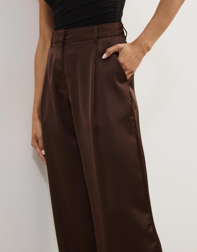 Atmos&Here - Leoni Asymmetric Lace Satin Pants