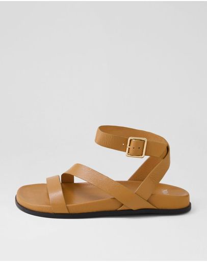 DK TAN-BLACK SOLE